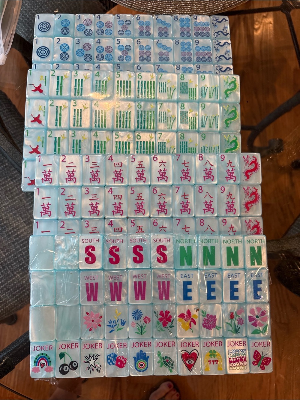 Super Cool Ice Blue Unbranded Mahjong Tile Set